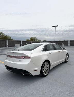 White 2015 Lincoln MKZ Hybrid Base