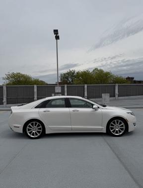 White 2015 Lincoln MKZ Hybrid Base