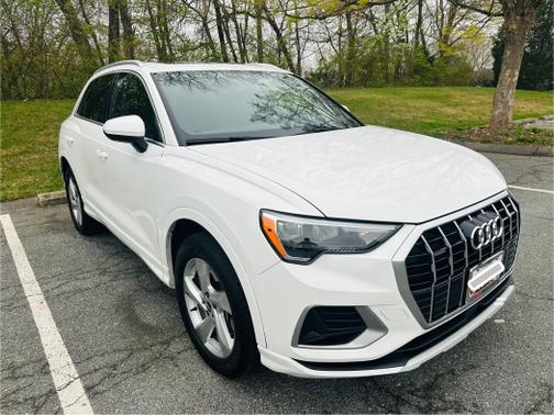 2021 Audi Q3 40 Premium