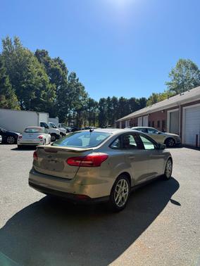 Gold 2015 Ford Focus SE