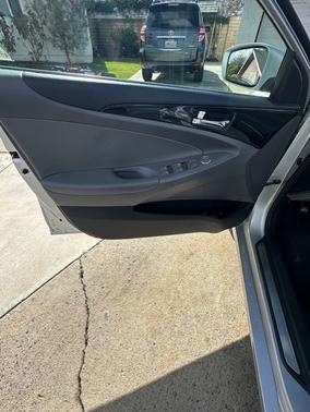 2012 Hyundai SONATA Limited