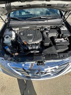 2012 Hyundai SONATA Limited