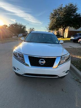 2016 Nissan Pathfinder SL