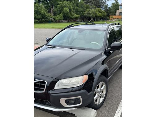 2010 Volvo XC70 3.2