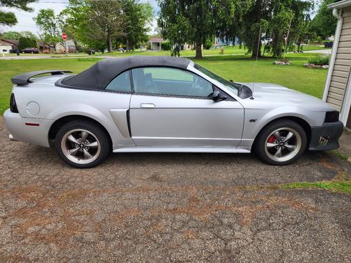 Silver 2003 Ford Mustang GT Premium