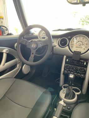 2005 MINI Cooper Base