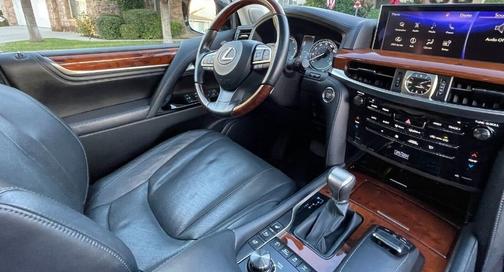 2018 Lexus LX 570 Two-Row