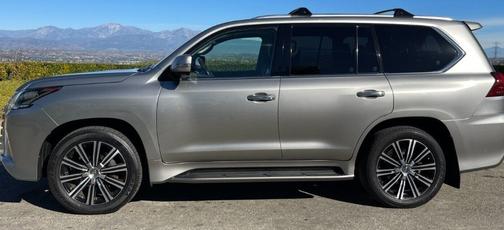 2018 Lexus LX 570 Two-Row