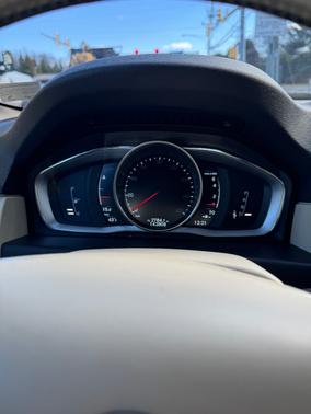 2015 Volvo XC70 T5 Premier