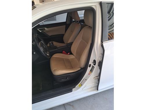 2013 Lexus CT 200h Premium