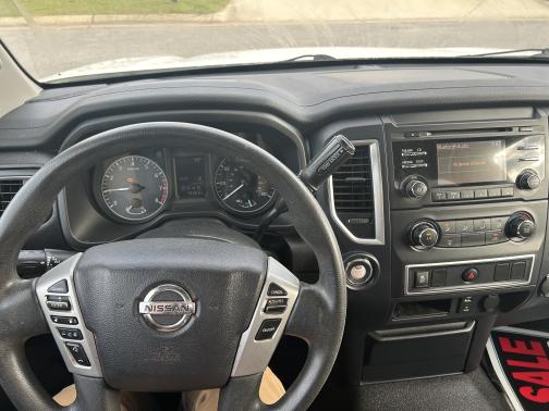 2017 Nissan Titan S