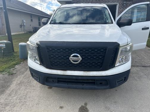 2017 Nissan Titan S