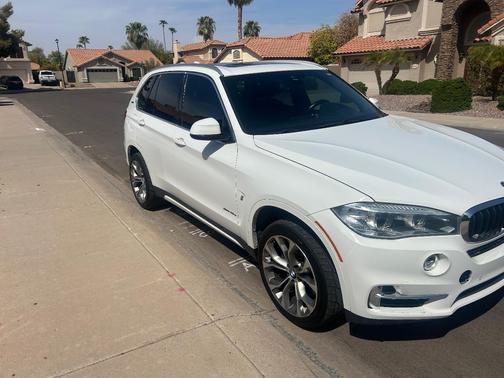 White 2018 BMW X5 eDrive xDrive40e