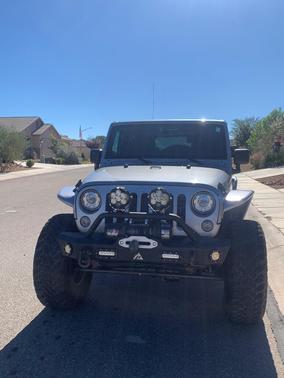 Silver 2017 Jeep Wrangler Rubicon