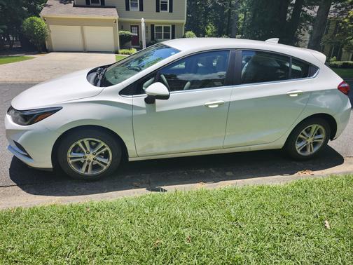 2017 Chevrolet Cruze LT