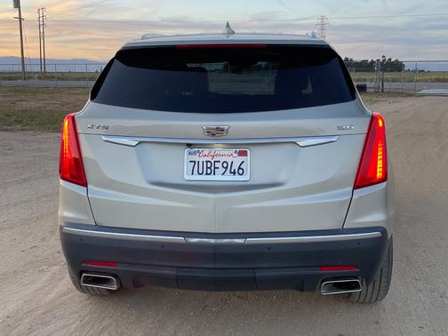 Beige 2017 Cadillac XT5 Luxury