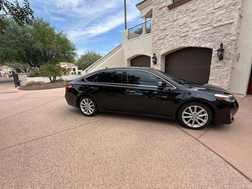 Black 2014 Toyota Avalon XLE Touring
