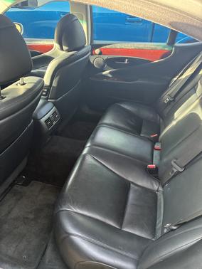 2007 Lexus LS 460 Base