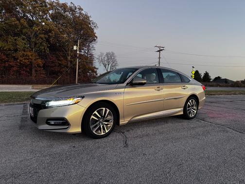 2019 Honda Accord Hybrid Touring