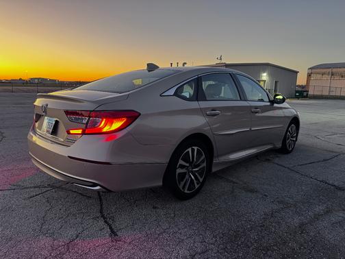 2019 Honda Accord Hybrid Touring