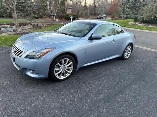 2012 INFINITI G37 Base