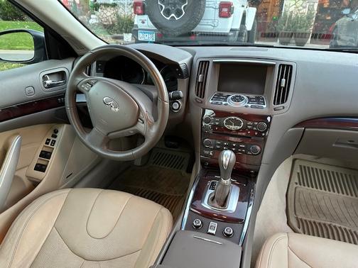 2012 INFINITI G37 Base