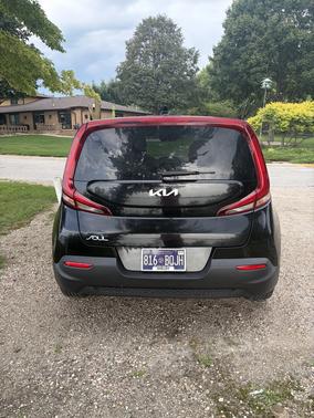 Black 2022 Kia Soul LX