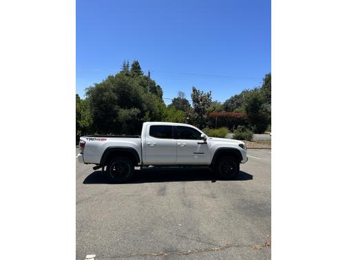 2020 Toyota Tacoma TRD Off Road