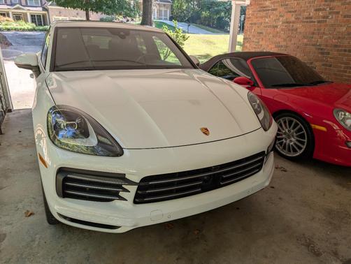 White 2020 Porsche Cayenne Cayenne S