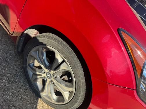 2014 Hyundai Elantra GT Base