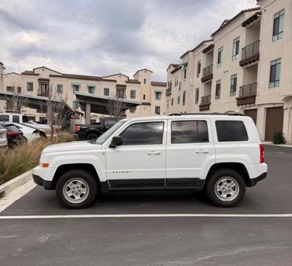 White 2014 Jeep Patriot Sport