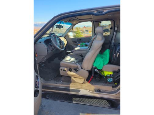 2001 Ford F-150 Lariat SuperCab