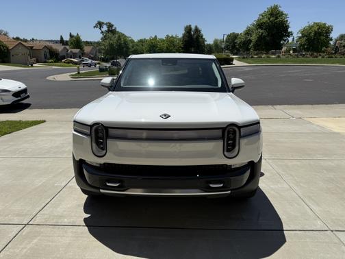 2022 Rivian R1T Launch Edition