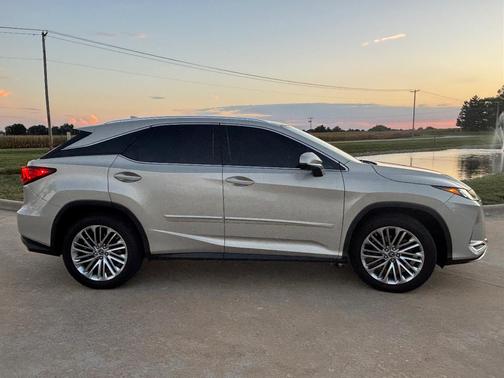 Beige 2020 Lexus RX 350 Base