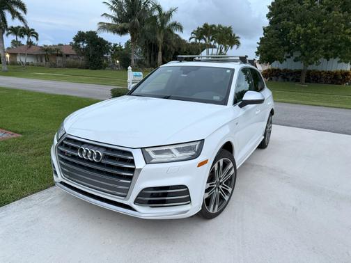 2018 Audi SQ5 3.0T Premium Plus