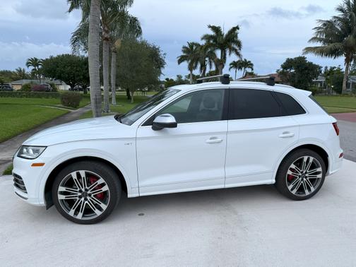 2018 Audi SQ5 3.0T Premium Plus