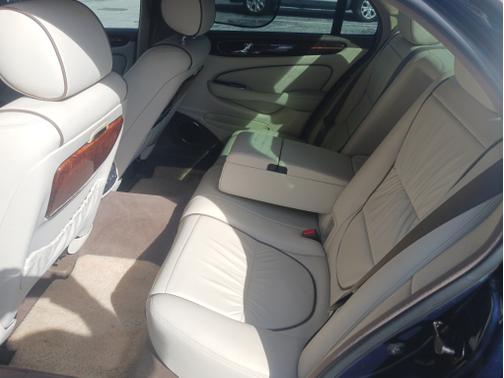 2006 Jaguar Vanden Plas Base