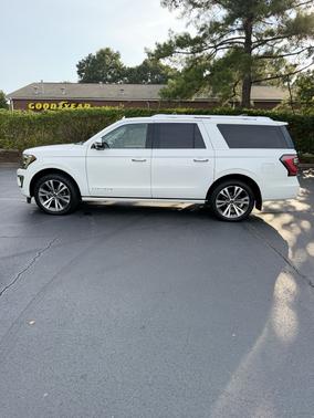 White 2021 Ford Expedition Max Platinum