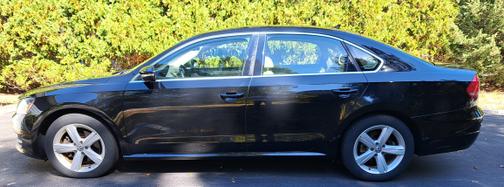 2012 Volkswagen Passat 2.5 SE