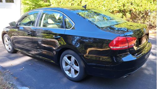 2012 Volkswagen Passat 2.5 SE