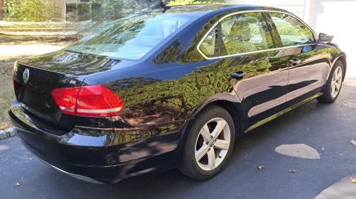 2012 Volkswagen Passat 2.5 SE