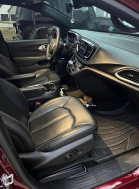 2020 Chrysler Pacifica Touring-L Plus