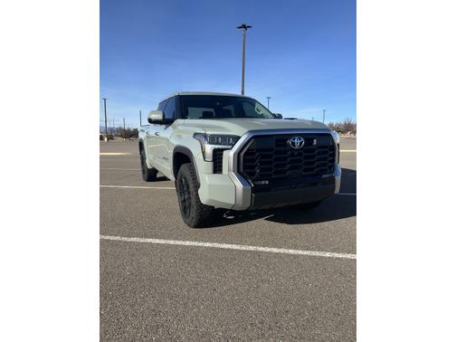 2023 Toyota Tundra Hybrid Limited
