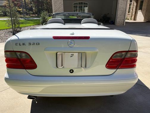 2003 Mercedes-Benz CLK-Class 320 Cabriolet