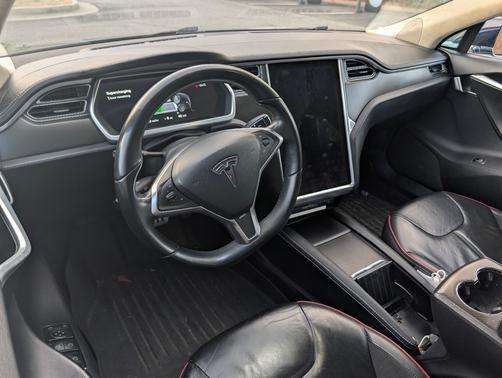 2013 Tesla Model S Performance