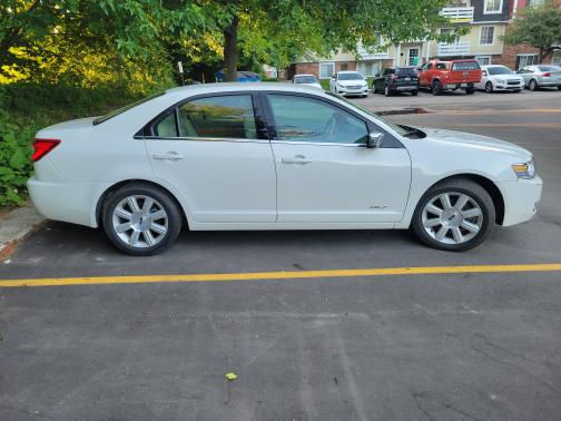 Photo 2 of 11 of 2008 Lincoln MKZ Base
