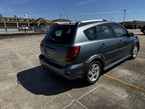 2006 Pontiac Vibe Base