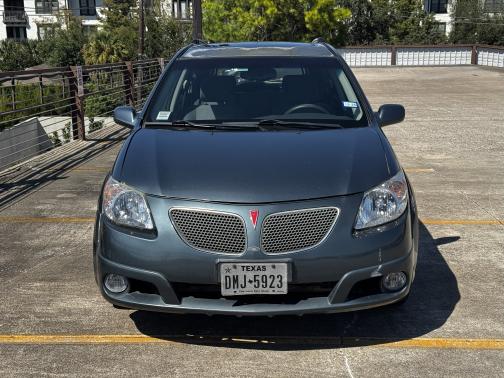2006 Pontiac Vibe Base