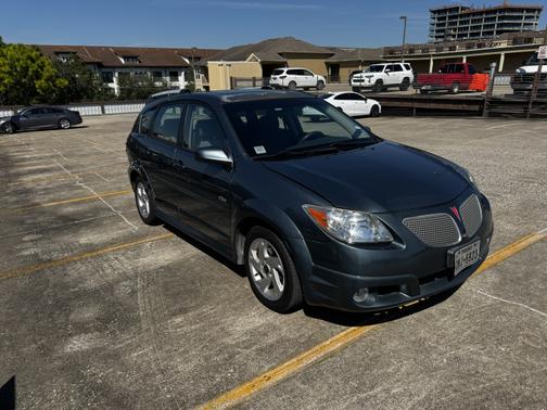 2006 Pontiac Vibe Base