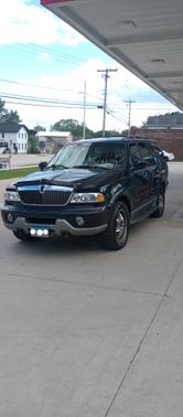 2001 Lincoln Navigator Base